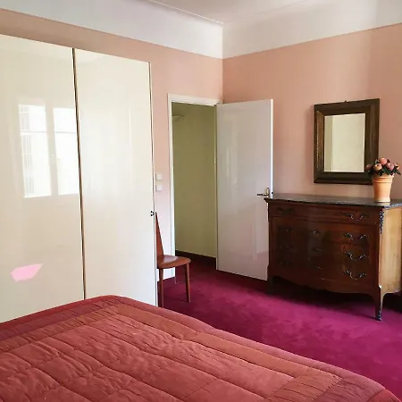 Savoy Palace Apartment